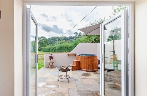 Wedmore Cottage | 1 Bed in Wedmore (oc-95582)