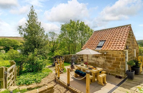 Castleton Cottage | 1 Bed in Whitby (oc-86298)