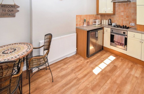 Bowness-on-Windermere Cottage | 1 bedroom accommodation in Bowness-on-Windermere
