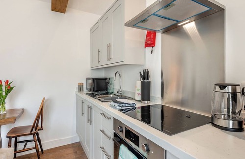 Thurlby Cottage | 1 bedroom accommodation in Baston, near Stamford