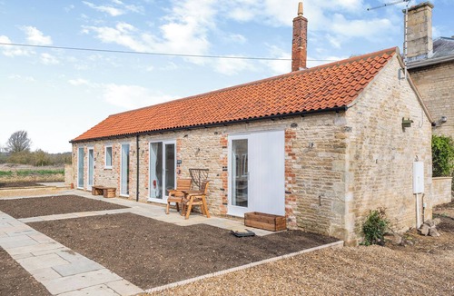 Thurlby Cottage | 1 bedroom accommodation in Baston, near Stamford