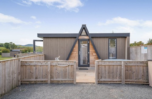 Carlton-in-Cleveland Ski Chalet | 1 bedroom accommodation in Great Busby