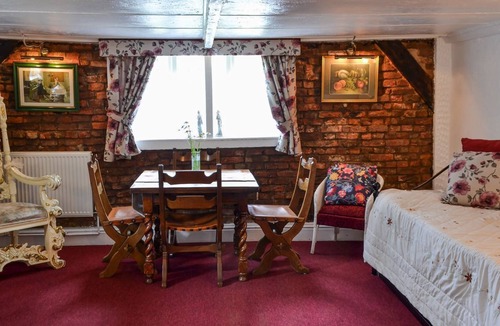 Mablethorpe House | 1 bedroom accommodation in Theddlethorpe All Saints, near Mablethorpe