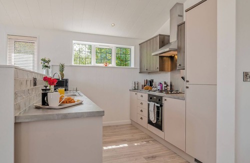 Cannington Ski Chalet | 1 bedroom accommodation in Cannington