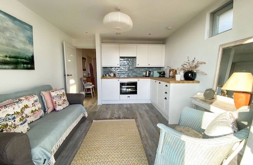 Selsey Cottage | 1 bedroom accommodation in Selsey, near Chichester