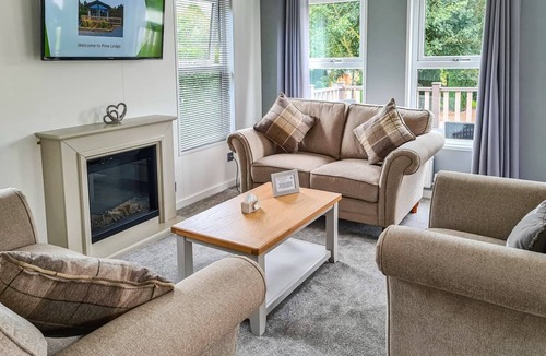 Little Weighton Cabin | 1 bedroom accommodation in Little Weighton, Nr Beverley