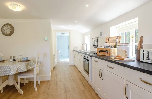 West Ashby Cottage | 1 bedroom accommodation in Fulletby, near Horncastle