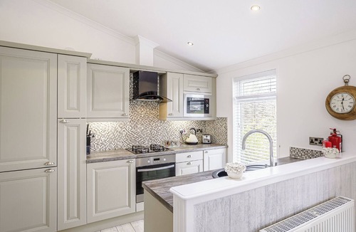 Congleton Ski Chalet | 1 bedroom accommodation in Eaton, Congleton