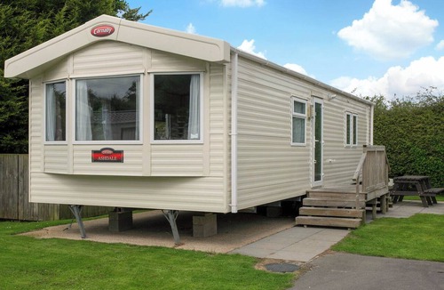 Mappleton House | 1 bedroom accommodation in Cowden, Nr Hornsea