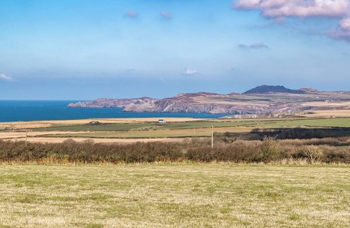 Haverfordwest Cottage | 1 bedroom accommodation in St Davids