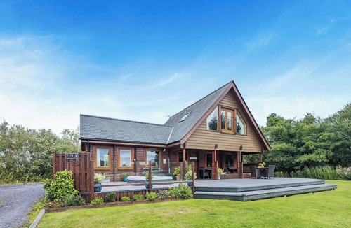 Menai Bridge Ski Chalet | 1 bedroom accommodation in Anglesey