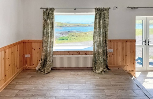 Finsbay Cottage | 1 bedroom accommodation in Finsbay