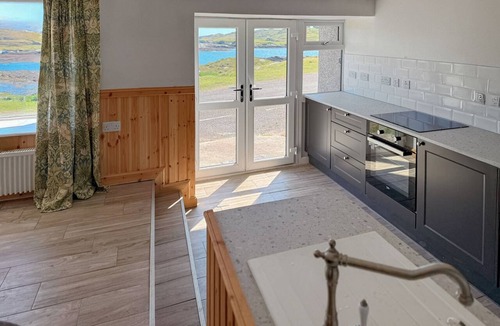 Finsbay Cottage | 1 bedroom accommodation in Finsbay