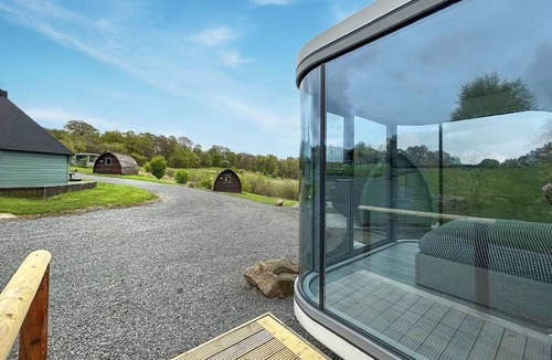 Glasgow Cottage | 1 bedroom accommodation in Glasgow