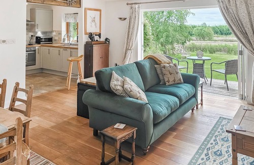 Beccles Cottage | 1 bedroom accommodation in Aldeby
