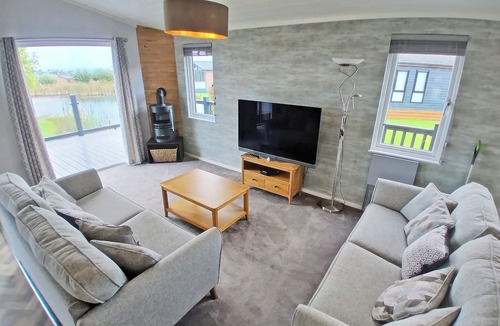 Llansantffraed Ski Chalet | 1 bedroom accommodation in Llanon