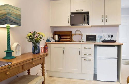Ventnor Cottage | 1 bedroom accommodation in Wroxall, near Ventnor