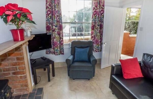 Upton upon Severn Cottage | 1 Willow Cottage
