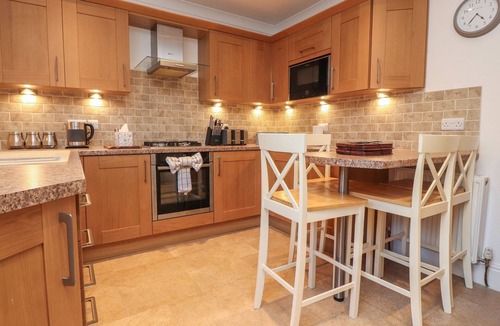 Skipton Cottage | 10 Haw Grove