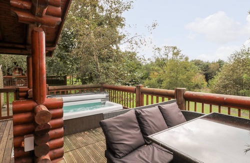 Morpeth Cottage | 10 Water's Edge