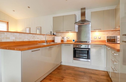 Looe Cabin | 10 Water's Edge Lanreath Rural
