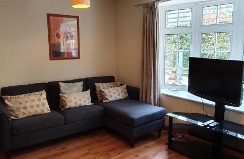 Looe House | 11 Granite Henge