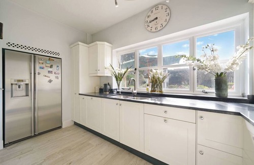 Eastcote and East Ruislip House | 16th Century Manor House | 6BR | Private Grounds