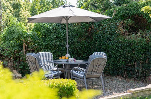 Broadway Cottage | 18th century thatched Cotswold holiday cottage in Broadway - Orchard Cottage, Broadway