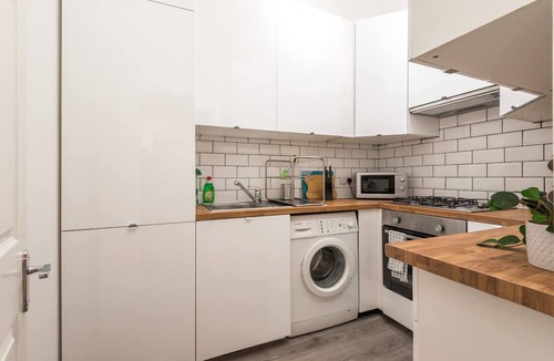 Gorgie Apartment | 1bed-ground Fl -private Entrance