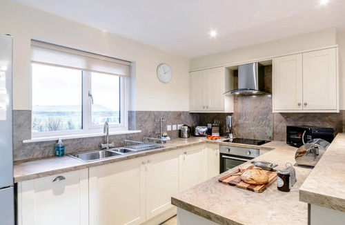 Newton by the Sea Cottage | 2 Bed in Alnwick (oc-80497)