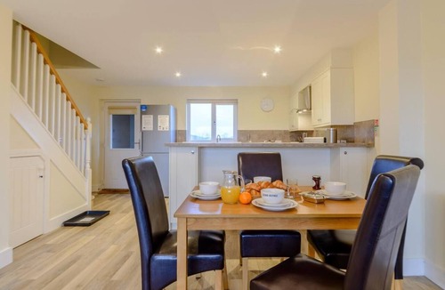 Newton by the Sea Cottage | 2 Bed in Alnwick (oc-80488)