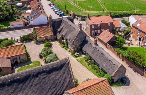 Bacton Cottage | 2 Bed in Bacton (oc-710)