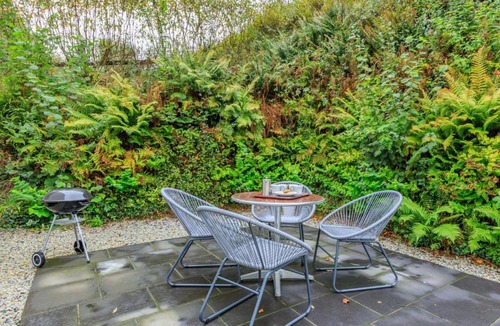 Hele House | 2 Bed in Barnstaple oc-28803