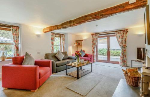 Hele House | 2 Bed in Barnstaple oc-28803