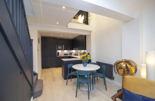 Bath Cottage | 2 Bed in Bath (oc-bhr8)