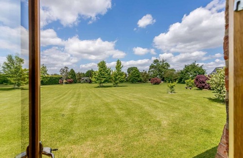 Childswickham House | 2 Bed in Broadway (oc-36840)