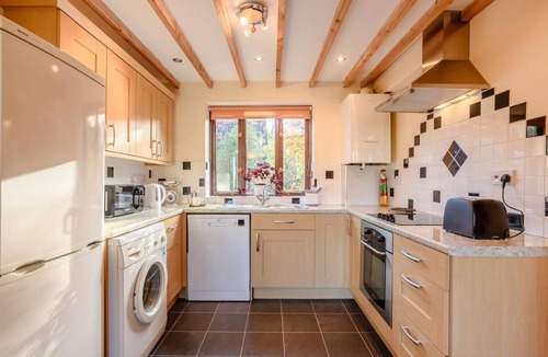 Bungay Cottage | 2 Bed in Bungay (oc-l28149)