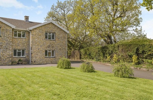Peterston-Super-Ely Cottage | 2 Bed in Cardiff (oc-45394)