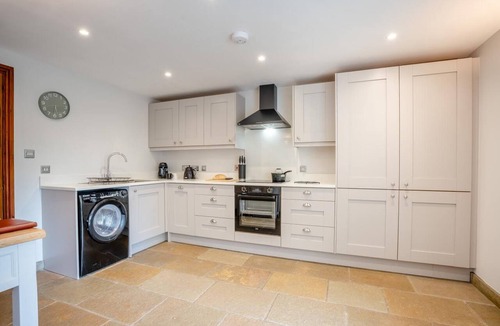 Bedale Cottage | 2 Bed in Crakehall (oc-m30355)