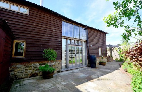 Cranbrook Cottage | 2 Bed in Cranbrook (oc-cb594)