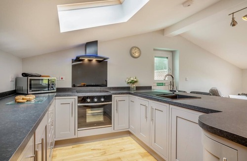 Crook Cottage | 2 Bed in Crook (oc-s32614)