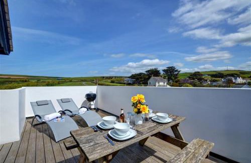 Croyde Bay Apartment | 2 Bed in Croyde oc-bolt