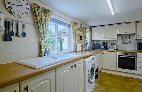 Woodbridge Cottage | 2 Bed in Dennington (oc-b28010)