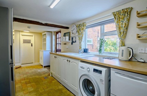 Woodbridge Cottage | 2 Bed in Dennington (oc-b28010)