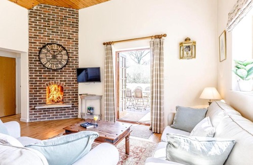Dorchester House | 2 Bed in Dorchester oc-75243