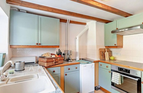 Langtoft Cottage | 2 Bed in Driffield (oc-93141)