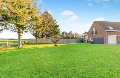Taunton Cottage | 2 Bed in Duddlestone (oc-q34588)