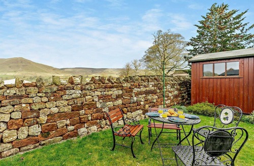 Dufton Cottage | 2 Bed in Dufton (91029)