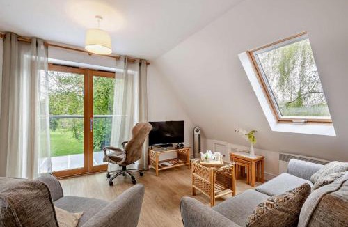 Hethel House | 2 Bed in Eccles oc-l27507