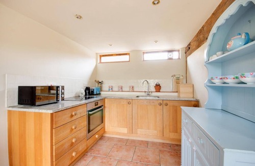 Aldborough House | 2 Bed in Erpingham (oc-2278)